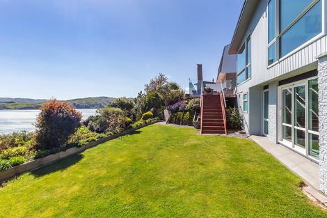 Photo of property in 5 Compass Way, Whitby, Porirua, 5024