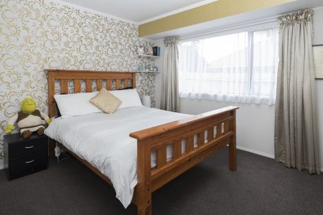 Photo of property in 4 Emyvalie Place, Dannemora, Auckland, 2016