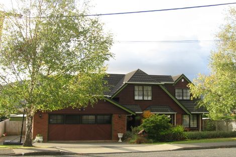 Photo of property in 21 Marlborough Street, Silverstream, Upper Hutt, 5019