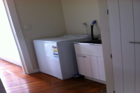 Photo of property in 33 Aitken Terrace, Kingsland, Auckland, 1021