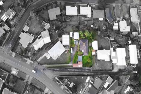 Photo of property in 51a Omata Road, Marfell, New Plymouth, 4310