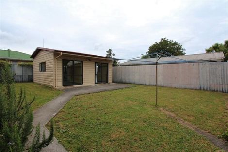 Photo of property in 4 Defoe Avenue, Hillcrest, Hamilton, 3216