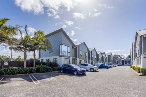 Photo of property in Fern Gardens, 58/51 Ireland Road, Mount Wellington, Auckland, 1060