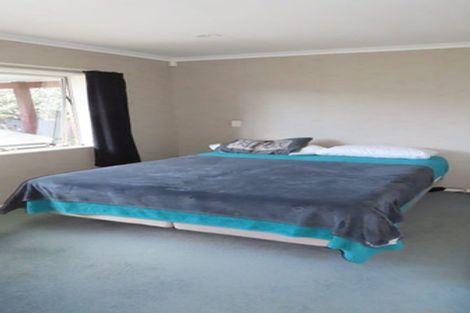 Photo of property in 19 Kelvin Road, Papakura, 2110