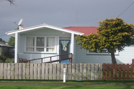 Photo of property in 11 Taraire Crescent, Otangarei, Whangarei, 0112