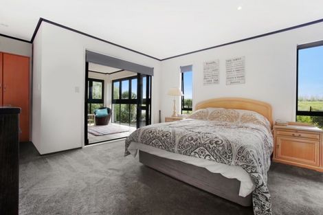 Photo of property in 123 Voyager Drive, Gulf Harbour, Whangaparaoa, 0930