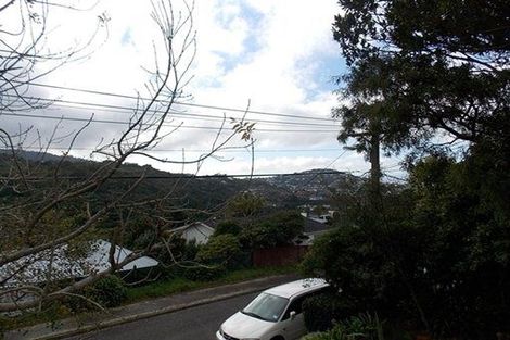 Photo of property in 15 Doris Gordon Crescent, Crofton Downs, Wellington, 6035