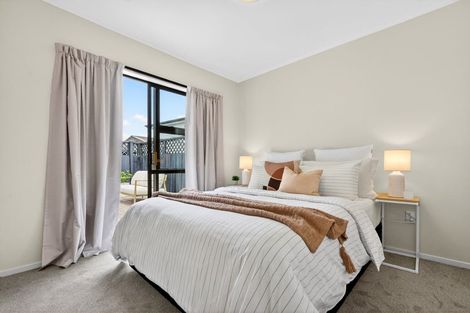 Photo of property in 3/5a Tobruk Crescent, Milford, Auckland, 0620