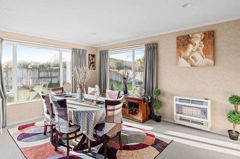 Photo of property in 5 Boston Parade, Kelvin Grove, Palmerston North, 4414