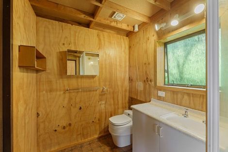 Photo of property in 126 Te Hapua Road, Te Horo, Otaki, 5581