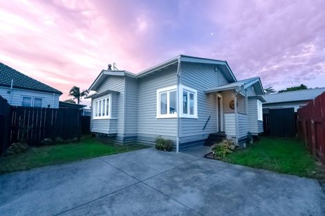 Photo of property in 3a Marr Road, Manurewa, Auckland, 2102