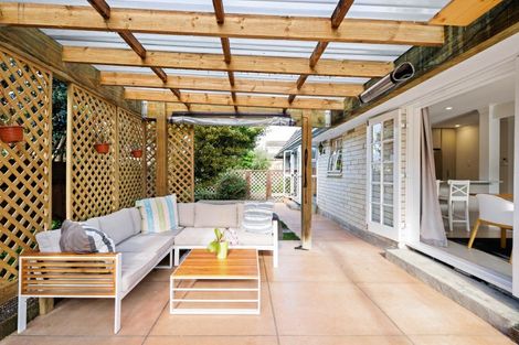 Photo of property in 123a Taylor Street, Cambridge, 3434