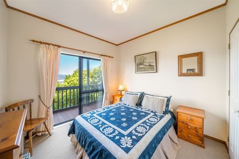 Photo of property in 13 Eastview Grove, Normandale, Lower Hutt, 5010