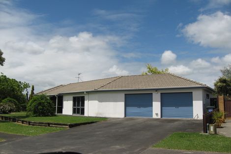 Photo of property in 5 Gardone Terrace, Conifer Grove, Takanini, 2112