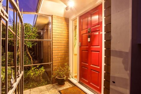 Photo of property in 1/124 Hamilton Avenue, Ilam, Christchurch, 8041