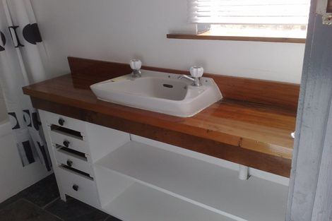 Photo of property in 112 Aro Street, Aro Valley, Wellington, 6021