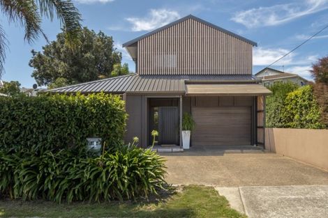 Photo of property in 125b Oceanbeach Road, Mount Maunganui, 3116