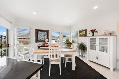 Photo of property in 4 Palm Court, Mount Maunganui, 3116