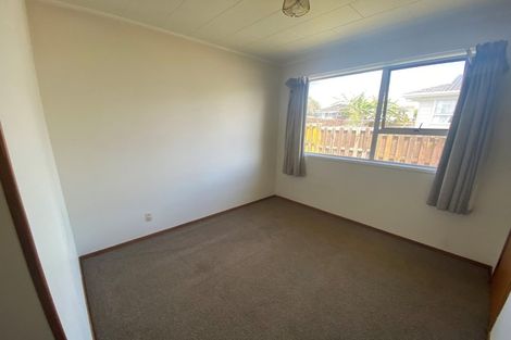 Photo of property in 1/11 Charntay Avenue, Clover Park, Auckland, 2019