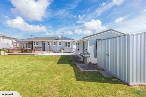 Photo of property in 17 Murch Place, Tawhero, Whanganui, 4500