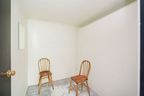 Photo of property in 24 Esk Street, Roslyn, Palmerston North, 4414