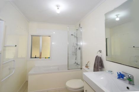 Photo of property in 12 Williams Crescent, Point Wells, Warkworth, 0986