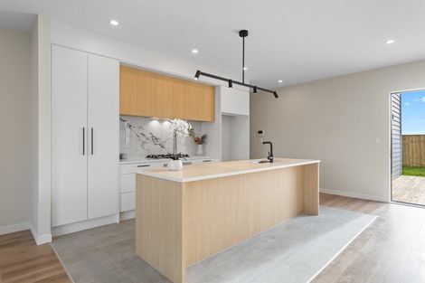 Photo of property in 101 Mutetai Road, Clarks Beach, 2122