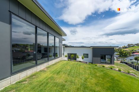 Photo of property in 8 Erica Crescent, Mosgiel, 9024