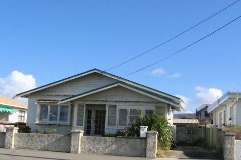 Photo of property in 5 Collins Street, Petone, Lower Hutt, 5012
