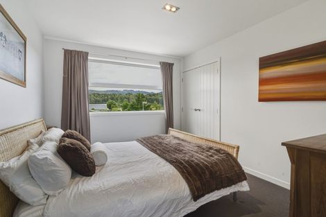 Photo of property in 48 Holyport Close, Fairfield, Dunedin, 9018