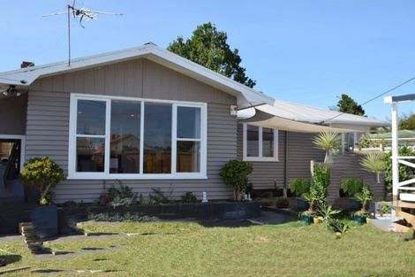 Photo of property in 24 Metcalfe Road, Ranui, Auckland, 0612