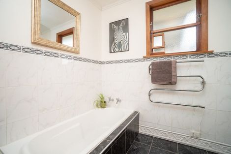 Photo of property in 8 Flint Street, Milson, Palmerston North, 4414