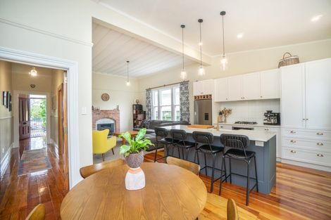 Photo of property in 46 Lombard Street, Palmerston North, 4410