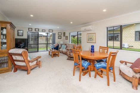 Photo of property in Bramley Gardens, 40/3 Turnbury Court, Rototuna, Hamilton, 3210