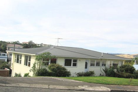 Photo of property in 18 Glenamoy Crescent, Johnsonville, Wellington, 6037
