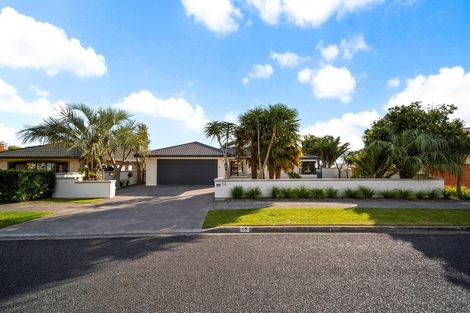 Photo of property in 12 Shelter Grove, Frankleigh Park, New Plymouth, 4310