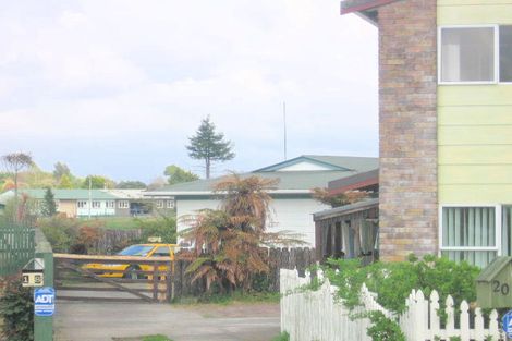 Photo of property in 20a Robinson Avenue, Holdens Bay, Rotorua, 3010