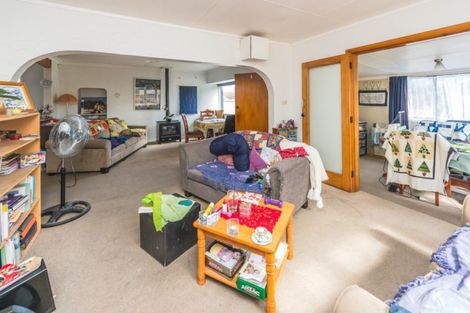 Photo of property in 4 Seafront Road, Castlecliff, Whanganui, 4501