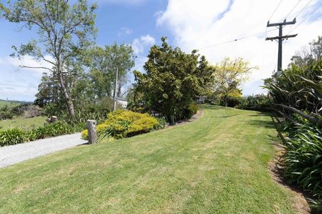 Photo of property in 282 Girls High School Road, Pukehuia, Tangiteroria, 0381