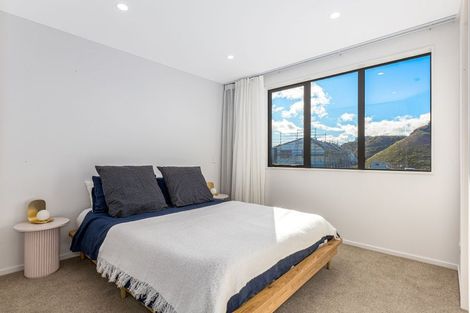 Photo of property in 2 Tiratu Rise, Whitby, 5024