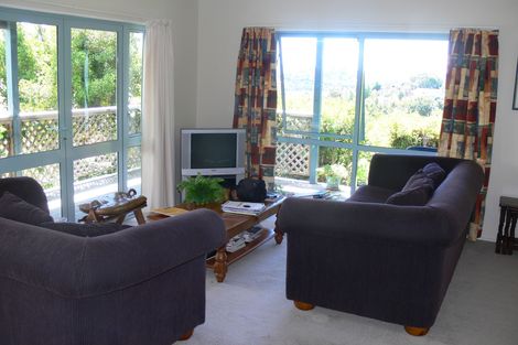 Photo of property in 16 Hihitahi Rise, Paihia, 0200