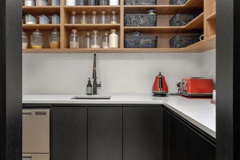 Photo of property in 37 Kohunga Crescent, Bottle Lake, Christchurch, 8083