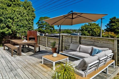 Photo of property in 161a Deep Creek Road, Torbay, Auckland, 0630