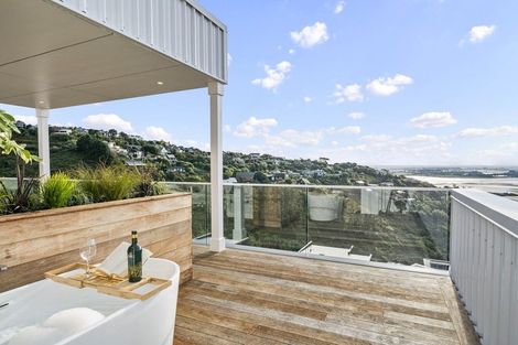 Photo of property in 13 Saint Remy Lane, Redcliffs, Christchurch, 8081