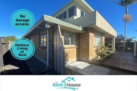 Photo of property in 2/10 Nadine Place, Mangere Bridge, Auckland, 2022