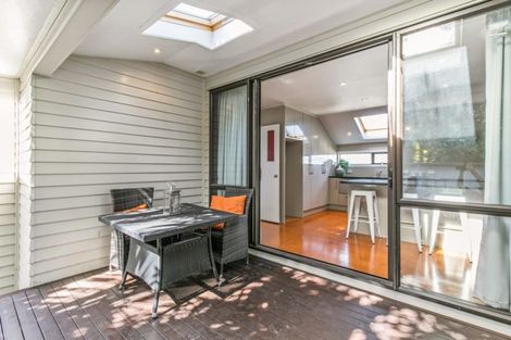 Photo of property in 15 Potatau Street, Grey Lynn, Auckland, 1021