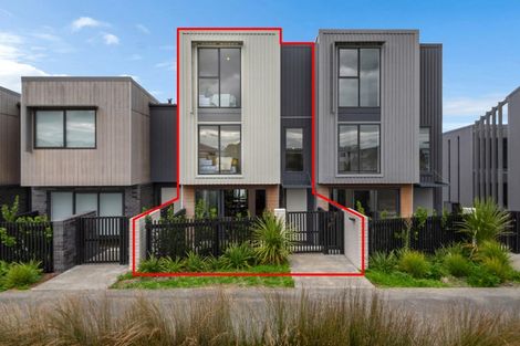 Photo of property in 69 Bearing Parade, Long Bay, Auckland, 0630