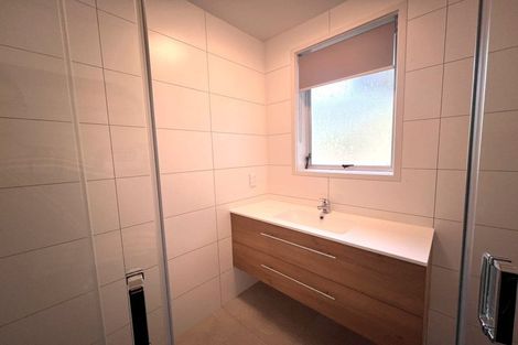 Photo of property in 19 Hamlet Place, Pukekohe, 2120