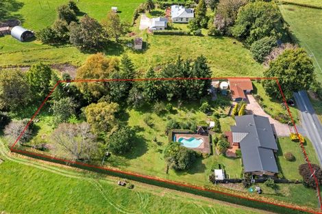 Photo of property in 243 Woodside Road, Matangi, Hamilton, 3284