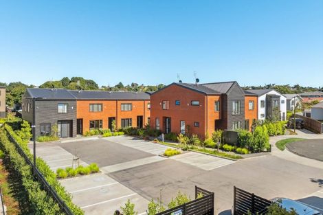 Photo of property in 7c Treasury Place, Onehunga, Auckland, 1061